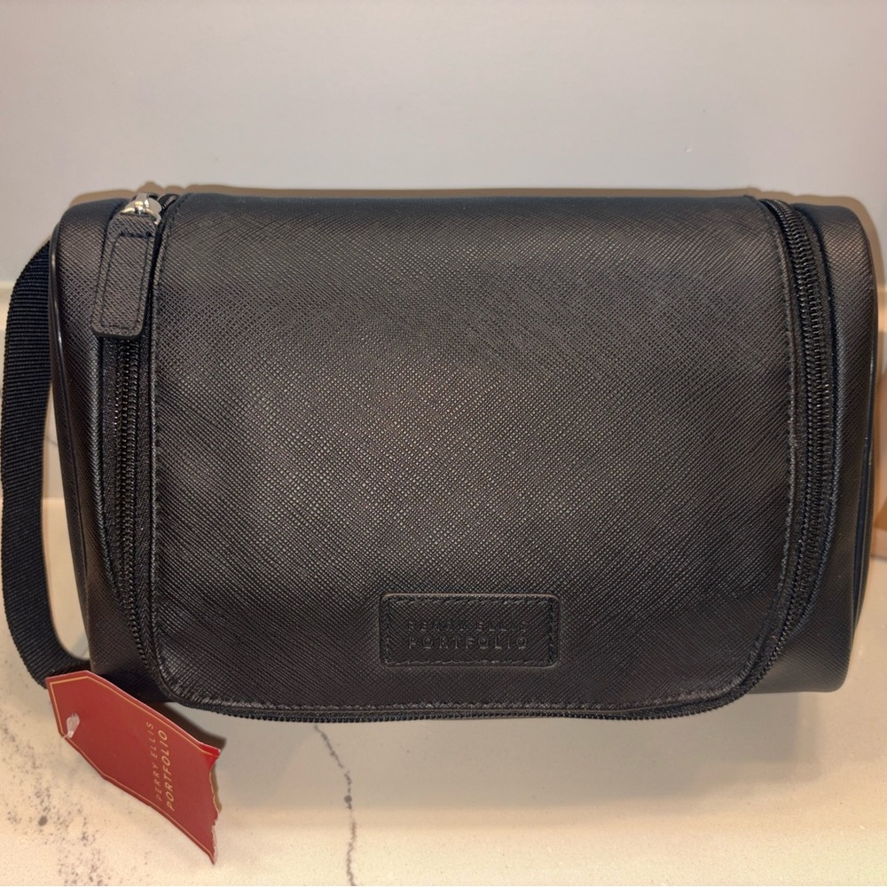 Perry Ellis Black Toiletry Bag